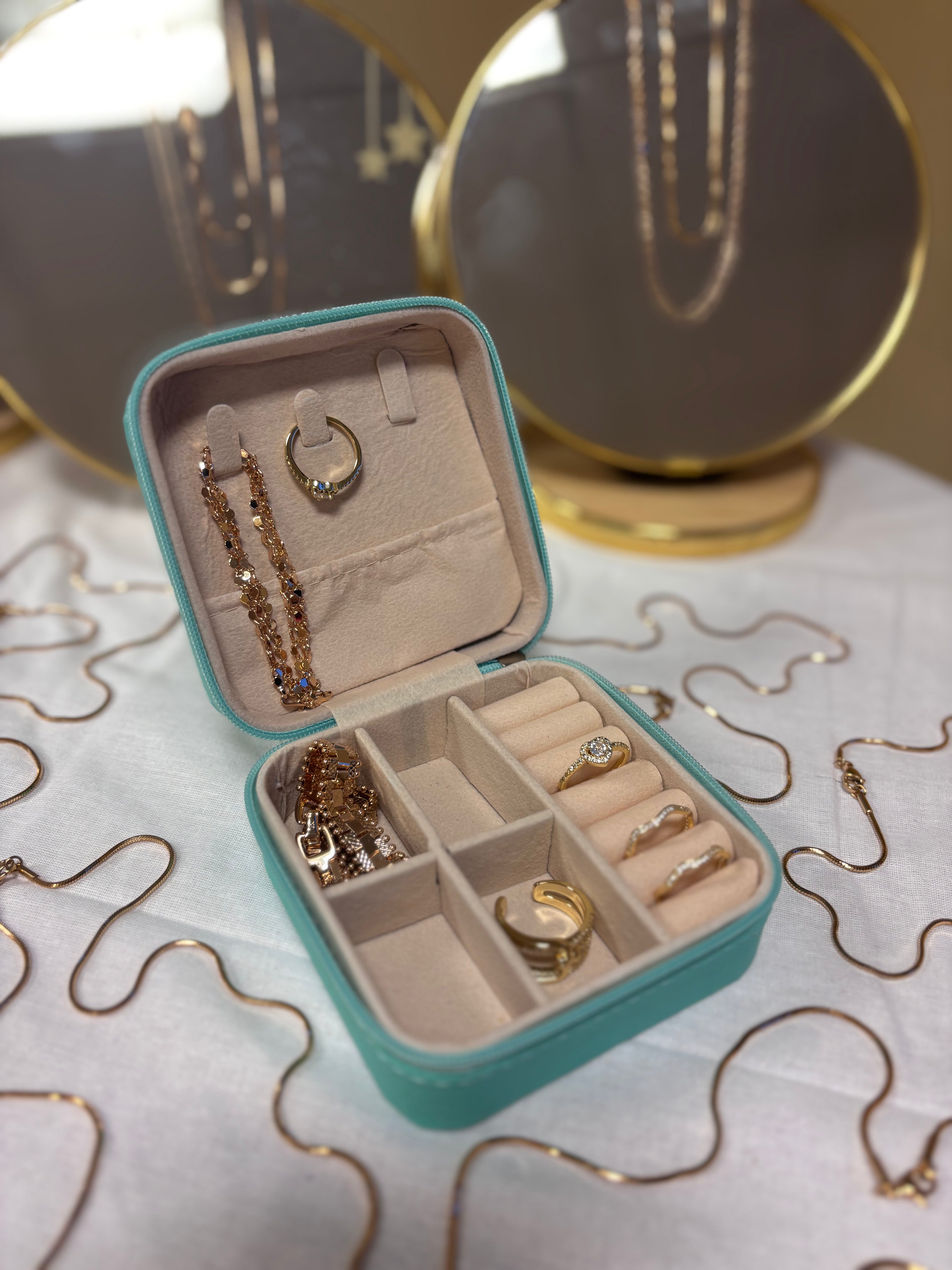 Boîte de Rangement pour Bijoux – 4 Modèles Élégants